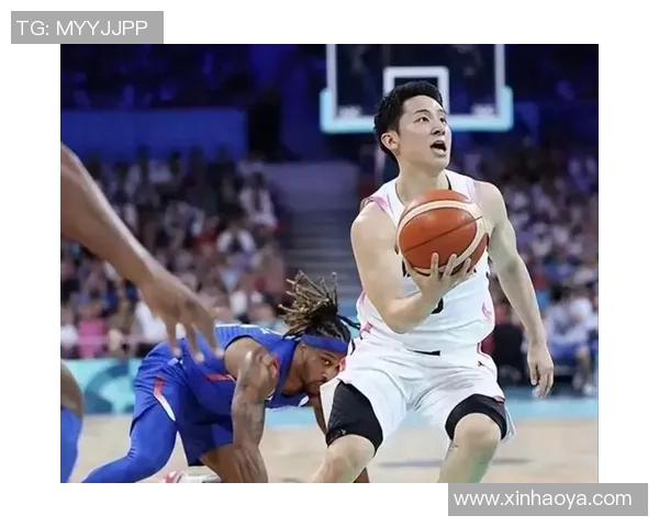 姚明亲授篮球技巧与训练方法助你提升球技的全面指南 姚明亲授篮球技巧与训练方法助你提升球技的全面指南