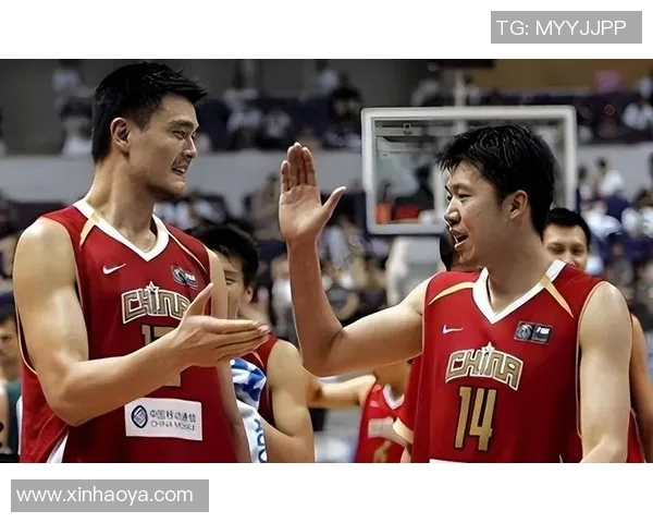 姚明精彩瞬间集锦在央视重温篮球传奇与辉煌时刻 姚明精彩瞬间集锦在央视重温篮球传奇与辉煌时刻